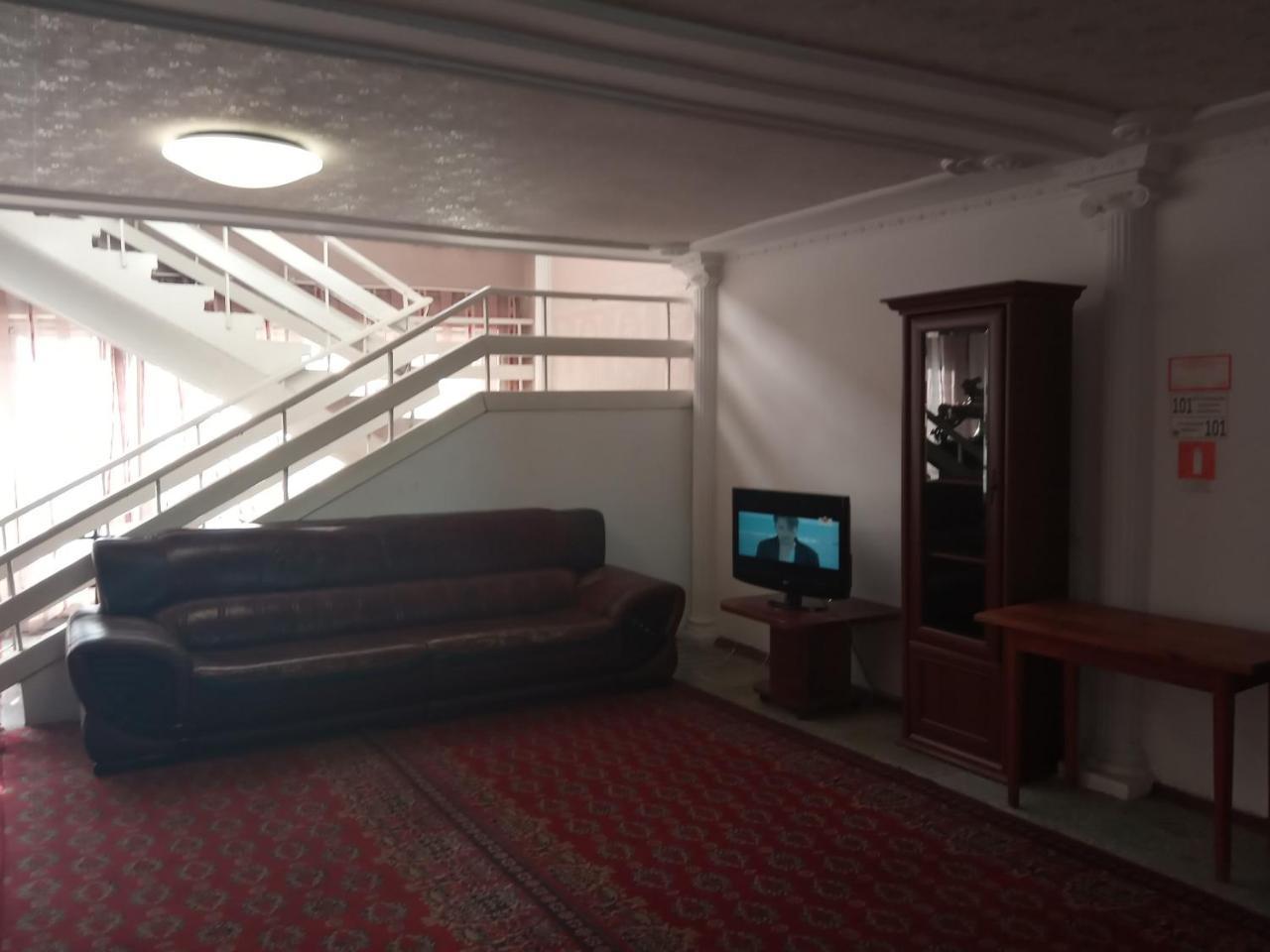 Panainn Hotel อัลมาตี ภายนอก รูปภาพ